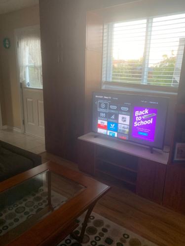Beautiful Separated Apartment With License Canada Notre Dame De L Ile Perrot Booking Com