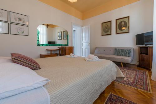 Łóżko lub łóżka w pokoju w obiekcie Apartment Maja