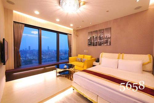 Gallery image of Kaohsiung 85 Building Sam's house in Kaohsiung