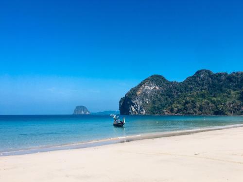 Koh Mook Rubertree Bungalow