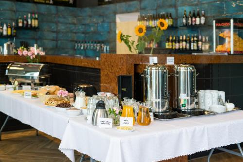 Mad på lejlighedshotellet eller i nærheden