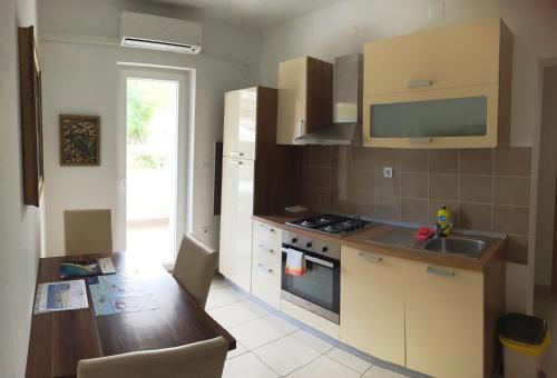 Φωτογραφία από το άλμπουμ του Petros Apartments Pag σε Pag