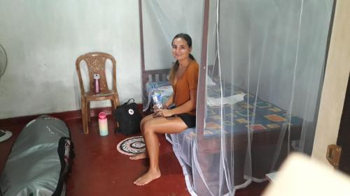 Ruang duduk di Colonial Surfing Villa Hostel & Home Stay