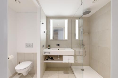 Bilik mandi di Novotel Wien Hauptbahnhof