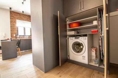 MOS Luxury City Suites - The Loft