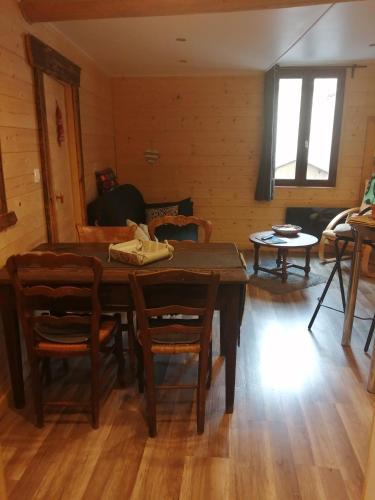 Photo de la galerie de l'établissement la gilberte, à Saint-Étienne-de-Tinée