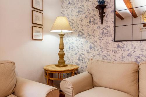 Ruang duduk di RUSTIKALPUENTE Apartamento ARCHIVO