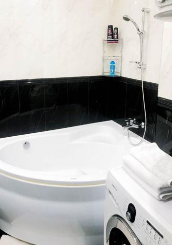 Ванная комната в Rent-Kiev Apartment on LuxKlavdievskaya