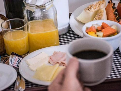 Jídlo v hotelu nebo okolí