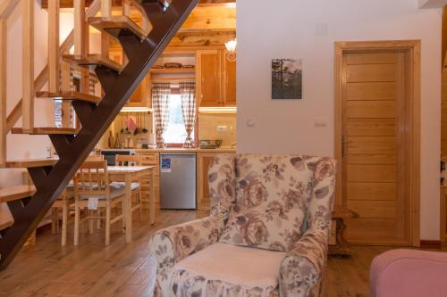 Coin salon dans l'établissement Mountain house Popović Tara