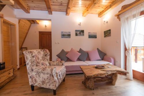 Coin salon dans l'établissement Mountain house Popović Tara