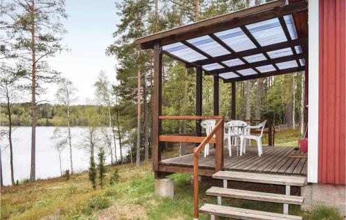 Fotografie z fotogalerie ubytování Cozy Home In Bodafors With Kitchen v destinaci Bodafors