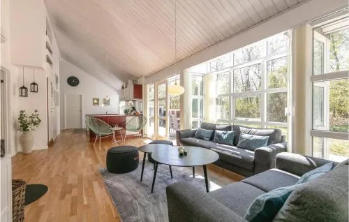 Rubin Skovhuse picture