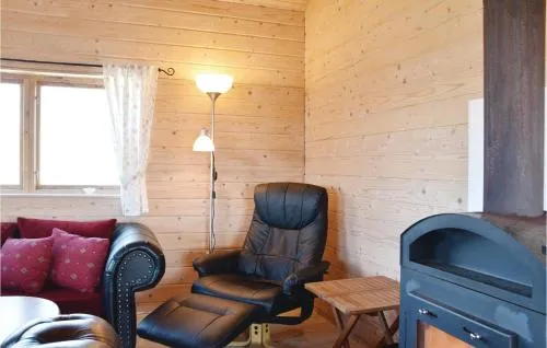 Three-Bedroom Holiday Home in Ulfborg picture