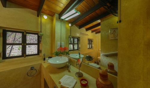 Un baño de Sergeant House Boutique Villa & Private Beach