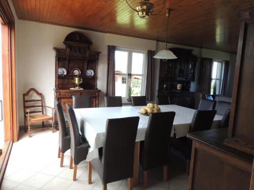 Ảnh trong thư viện ảnh của Te Lande ở Torhout