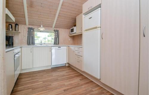 Η κουζίνα ή μικρή κουζίνα στο Holiday Home Grøndalvej Fanø I