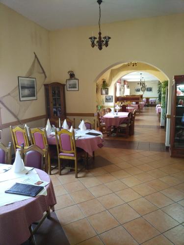 Restoran atau tempat lain untuk makan di Pansion Ribnjak
