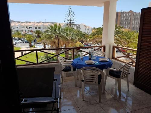 San Marino with heated pool, only 450 meters to the beach, aircondition, wifi
