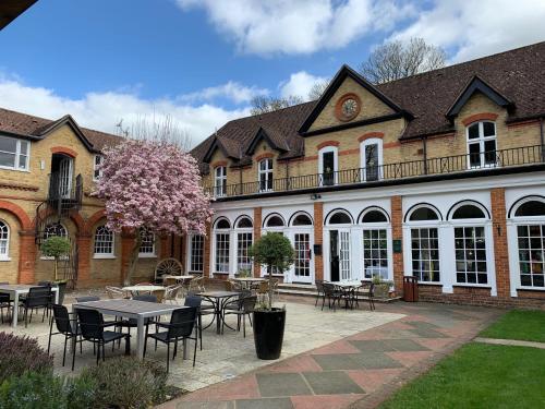 The building where the bed & breakfast is located 