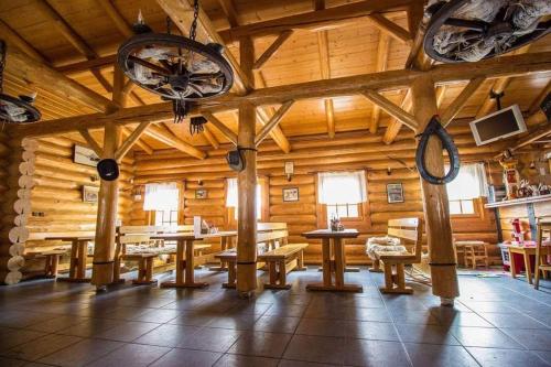 Restaurace v ubytování Ranč pod Ostrou Skalou