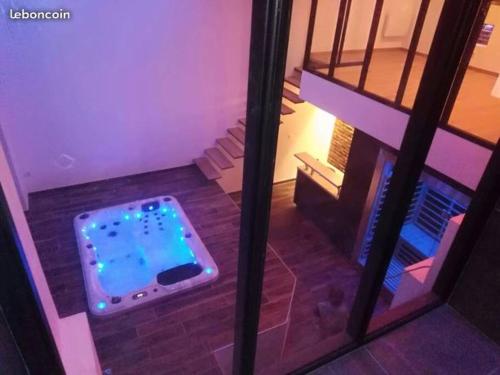 Půdorys ubytování magnifique loft avec jacuzzi et sauna privatif
