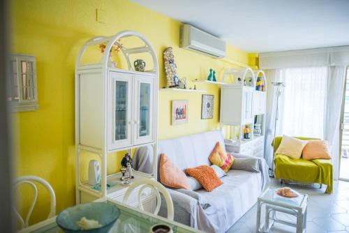 Acogedor apartamento en primera linea de playa, Salou ...