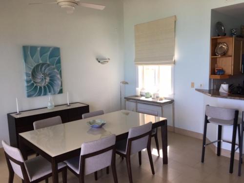 Gambar di galeri bagi Villa Renaissance di Teluk Grace