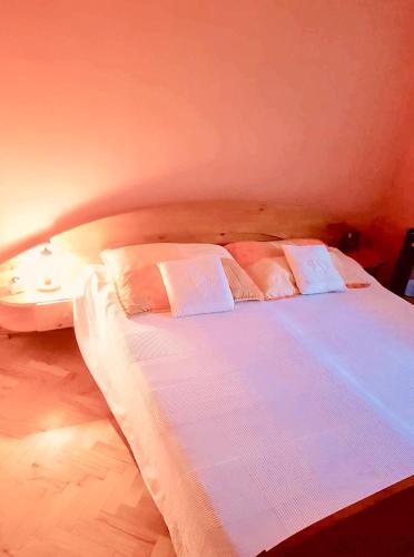 Katil atau katil-katil dalam bilik di Apartmán Katarína
