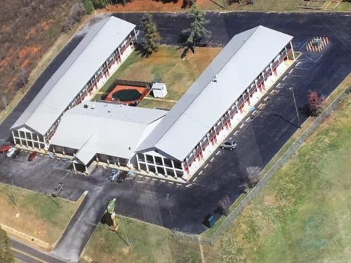 Gallery image of Suite Stay - Talladega in Talladega
