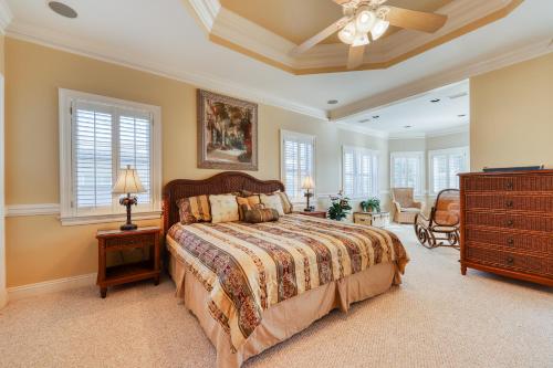 Gallery image of Sunset Breeze in Panama City Beach