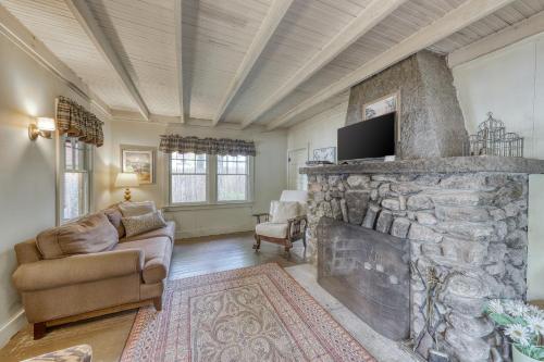 Sweet 2 Bedroom Cottage – Photos 5