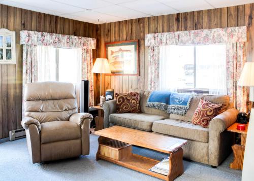 Scenic Bay Float Home Hideaway – Photos 5