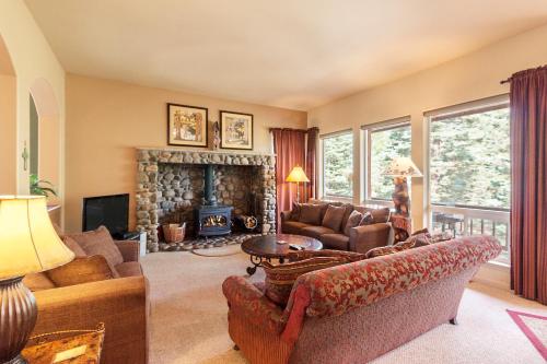 Spruce Mesa Cabin – Photos 4