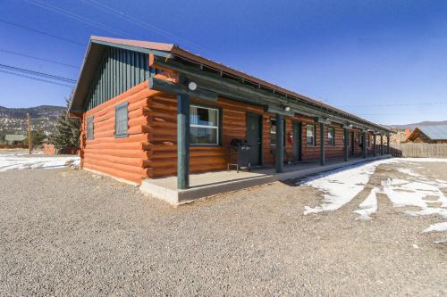 Lodge Cabins 8 & 9 – Photos 3