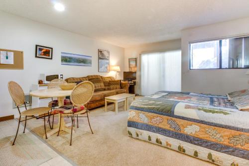 Gallery image of St. Moritz 75 in Mammoth Lakes