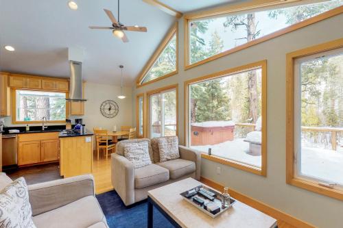 Tahoe City Treasure – Photos 5
