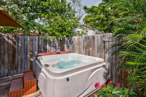 Leeward Isle – Photos 2