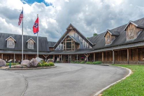 Gallery image of Cabin Fever in Townsend