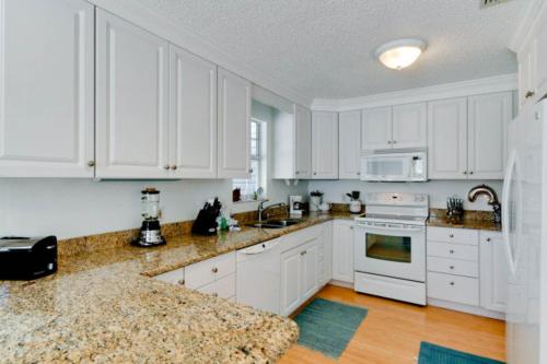 North Beach Village Unit 40 – Photos 3