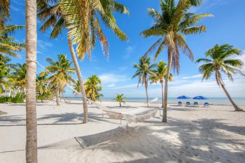 Paradise Beach – Photos 2
