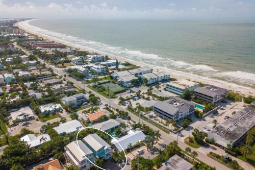 Almost Gulf Front – Photos 3
