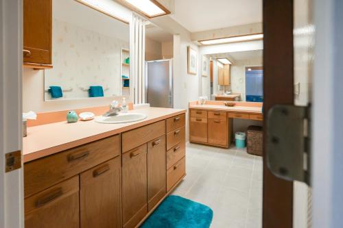 Vonios kambarys apgyvendinimo įstaigoje Kalaheo View - TVNC 5018
