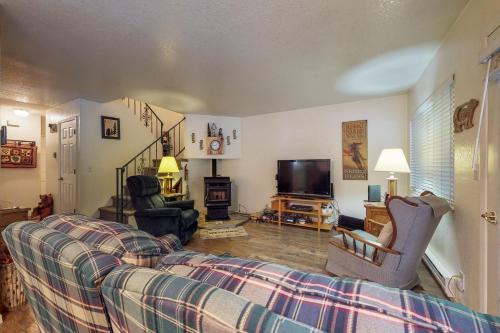 Dancing Bear Condo – Photos 3