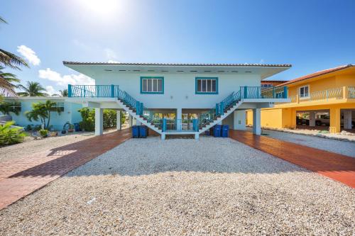 Tropical Charm – Photos 3
