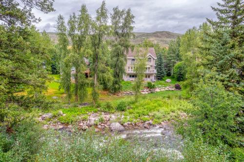 Mountain Stream Condo – Photos 2