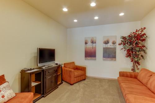 8 Fremont Crossing – Photos 5