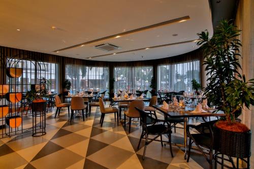 Restaurace v ubytování Hotel Cardoso