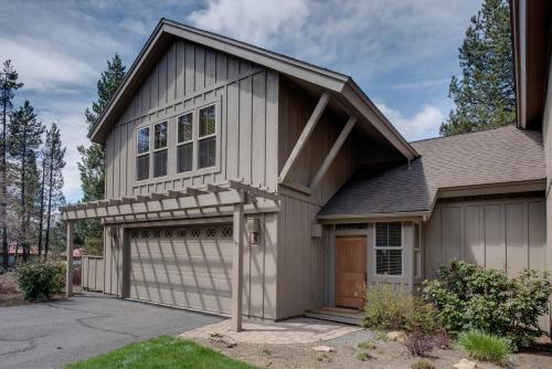 8 Fremont Crossing – Photos 3