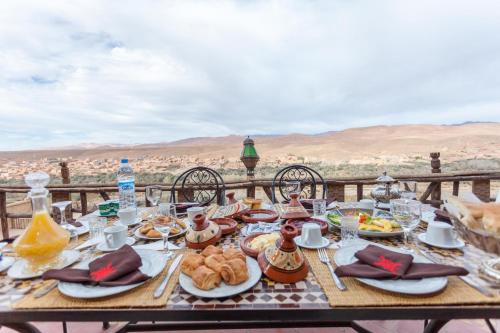 Jídlo v bed and breakfast nebo okolí